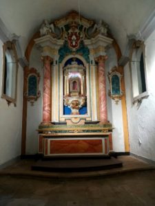 Restoration of the altar of Santa Barbara Chapel  