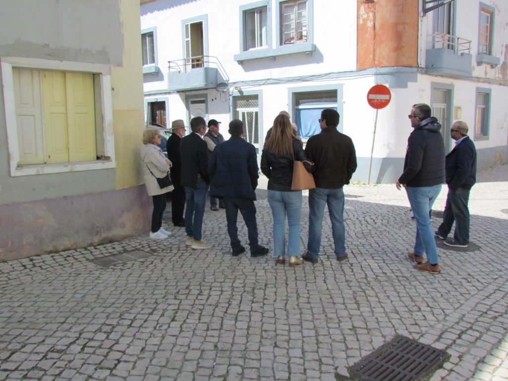 Visita orientada à Mercearia de José da Costa- Local de Solidariedade